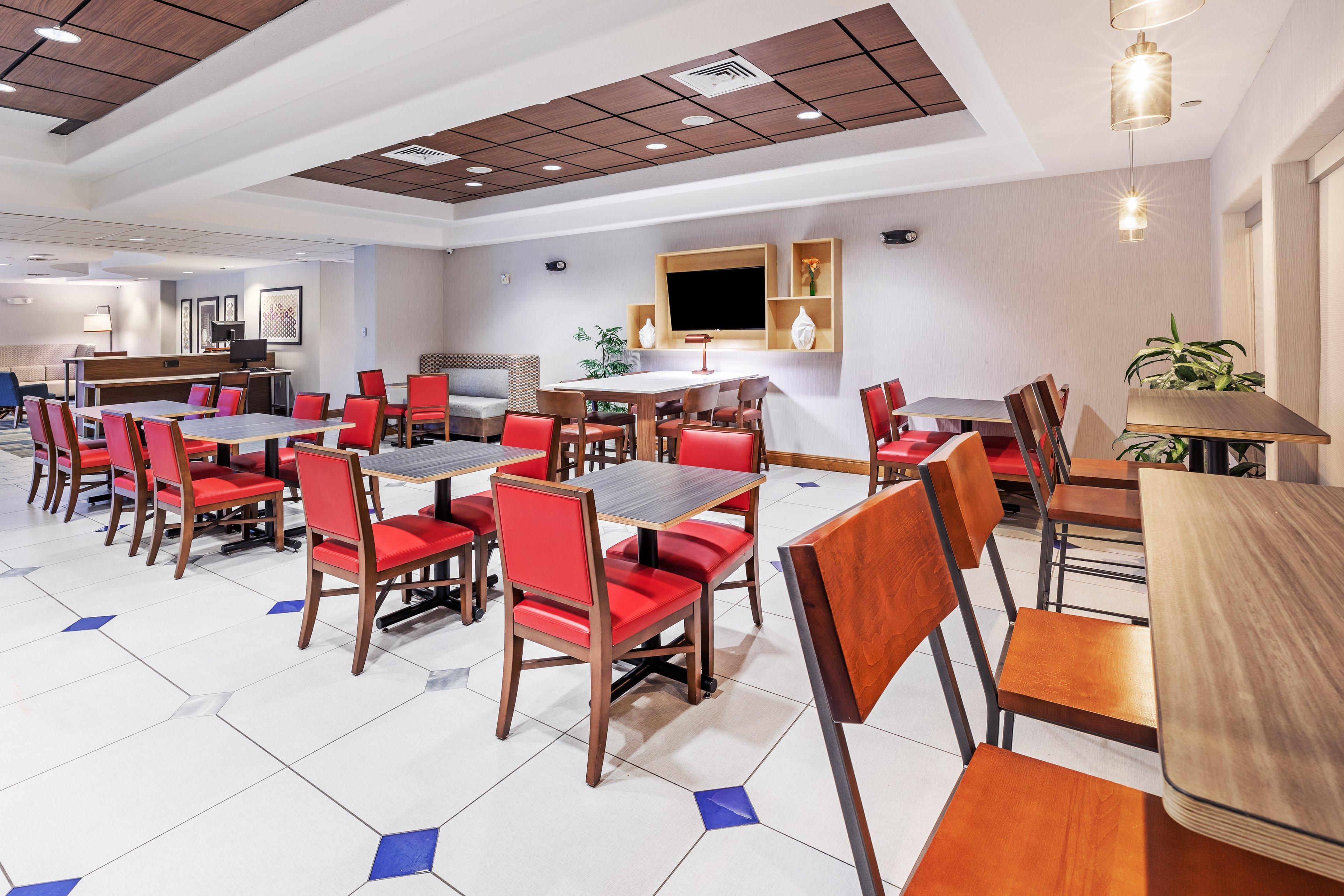 Holiday Inn Express Hotel & Suites Austin Ne-Hutto By Ihg Exterior photo