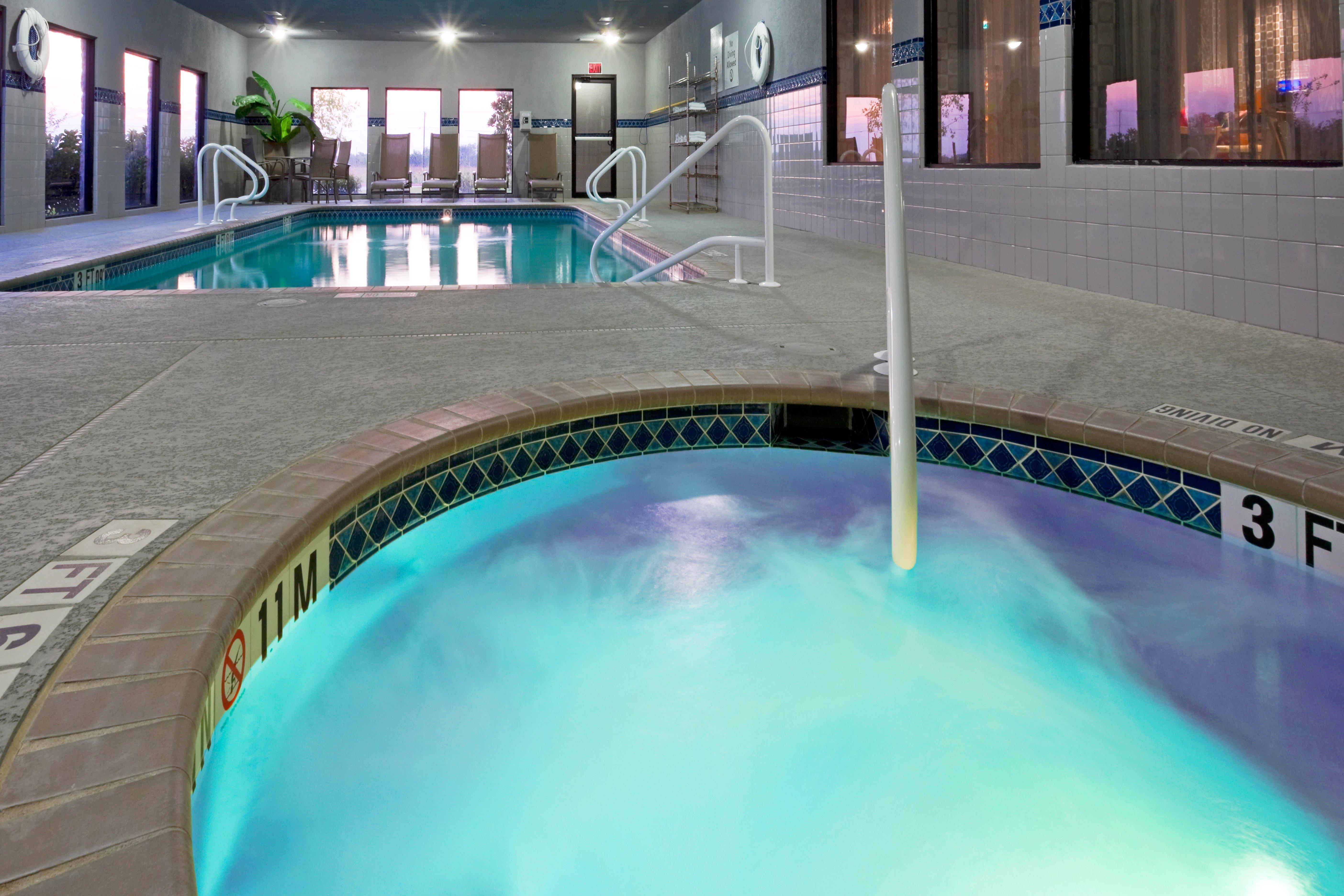 Holiday Inn Express Hotel & Suites Austin Ne-Hutto By Ihg Exterior photo