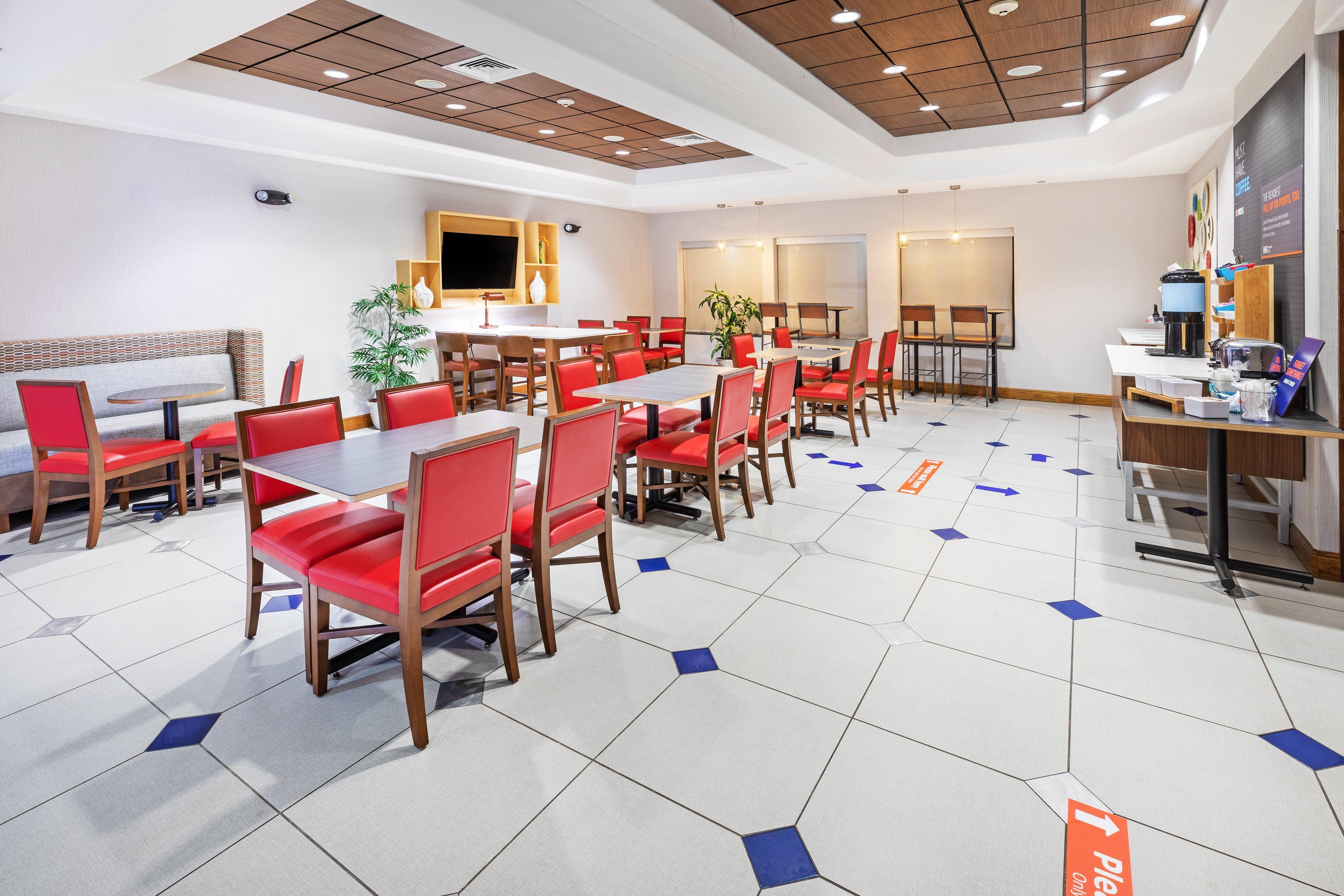 Holiday Inn Express Hotel & Suites Austin Ne-Hutto By Ihg Exterior photo